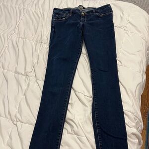 Abercrombie & Fitch The A&F Skinny Women's size 6L Dark Wash Blue Denim jeans